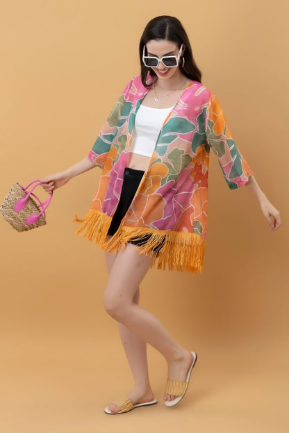 Abstract Print Kimono Style Shrug