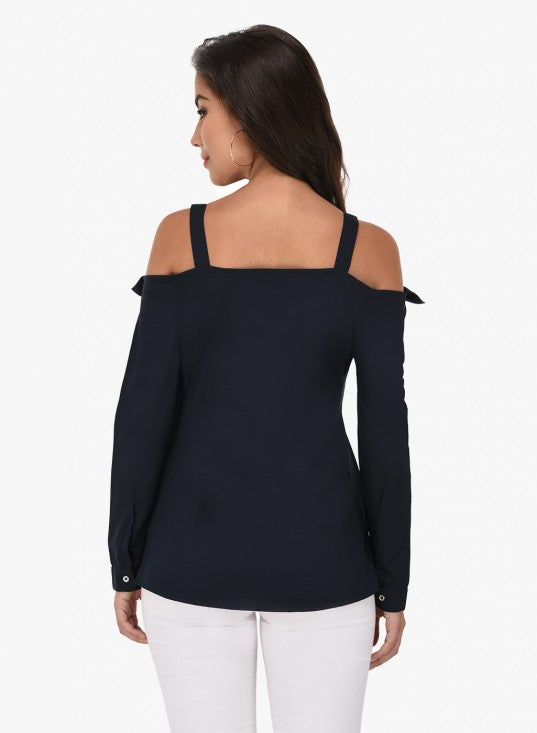 Off shoulder shirt
