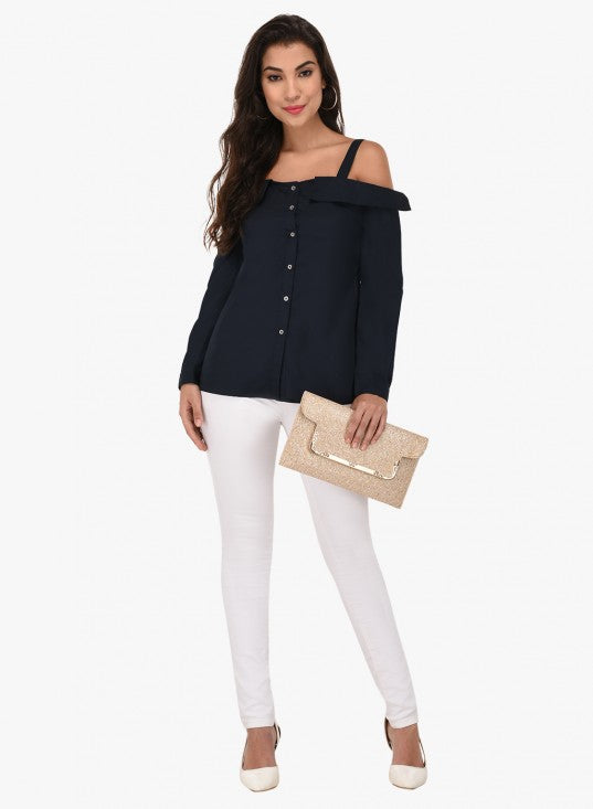 Off shoulder shirt