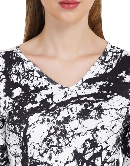 Abstract printed longline top