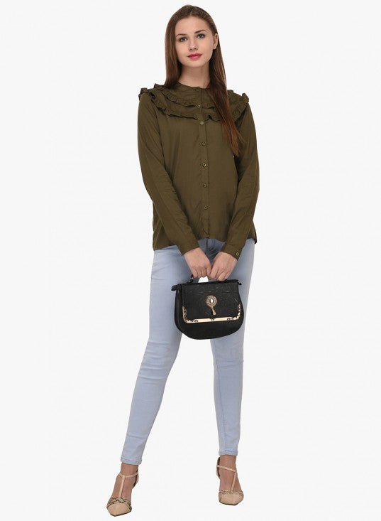 Double yoke shirt