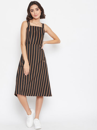 Thin stripes printed show buttons dress