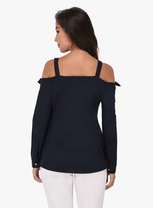 Off shoulder shirt