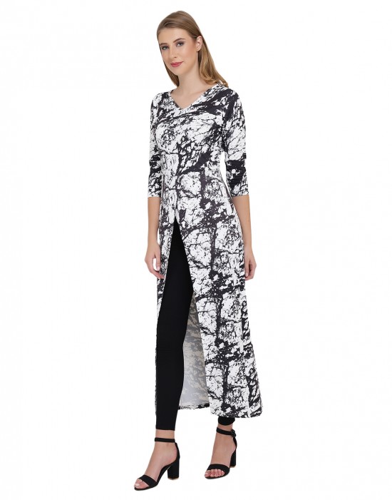 Abstract printed longline top