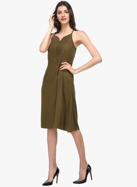 Braided strap pleat yoke dress