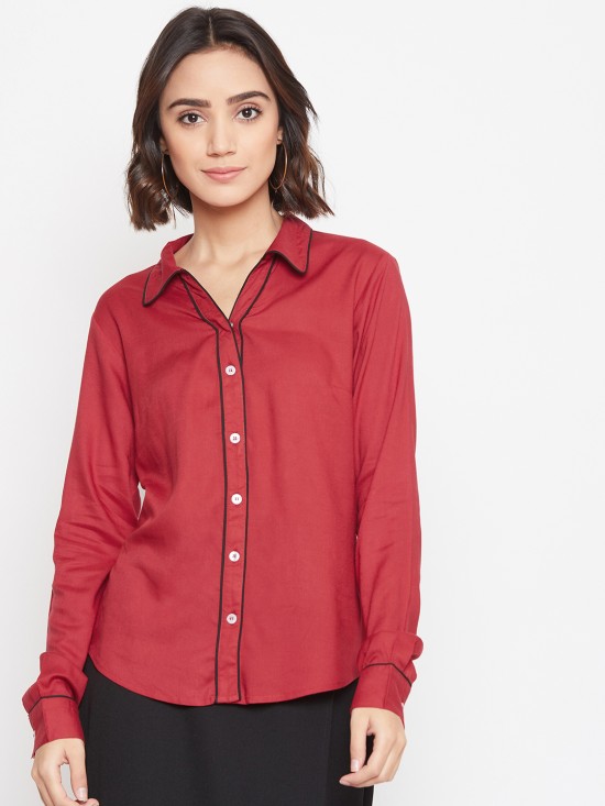 Solid shirt with contrast piping