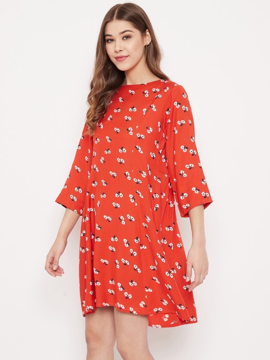 Floral printed flowy dress